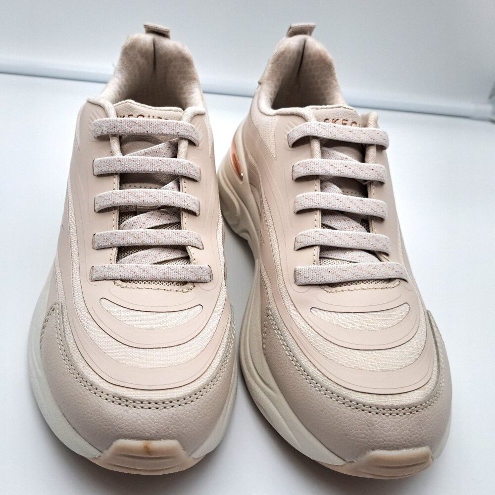 Skechers Womens Hazel- Your Way Sneaker  - Size 7.5